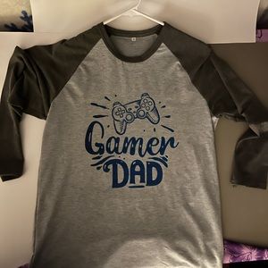 Cricut custom made T-shirt. For gamer dads.